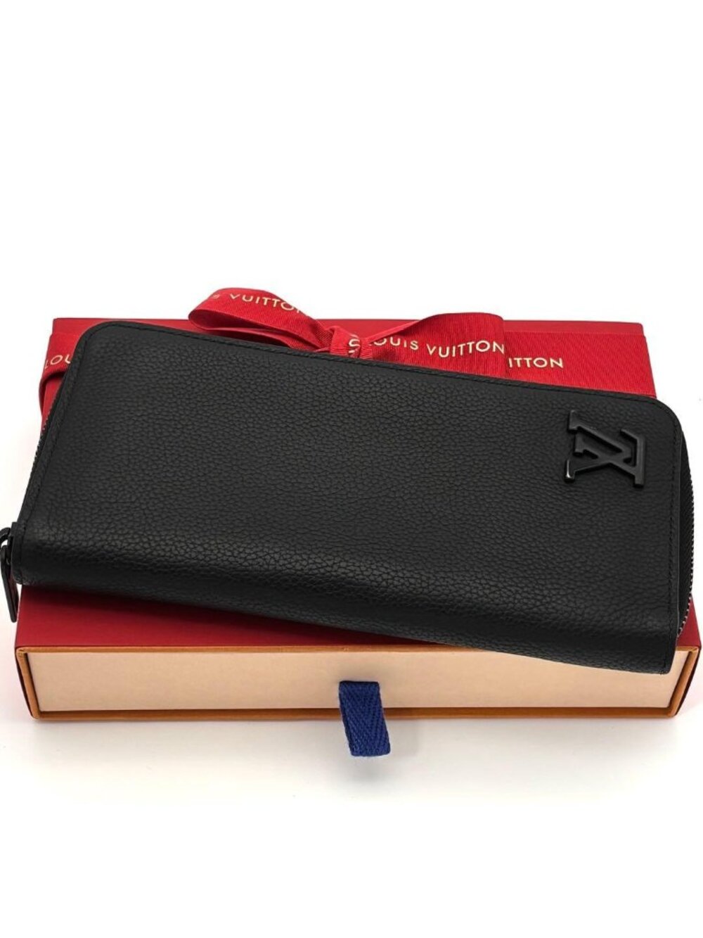 Louis Vuitton Wallet Zippy Vertical Aerogram Black